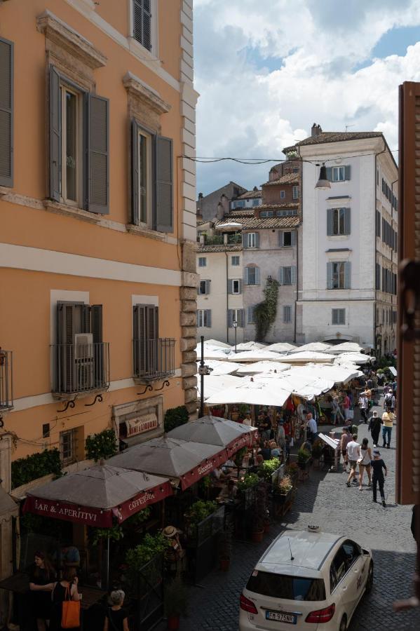 Апартаменти Campo De Fiori Chic Рим Екстер'єр фото